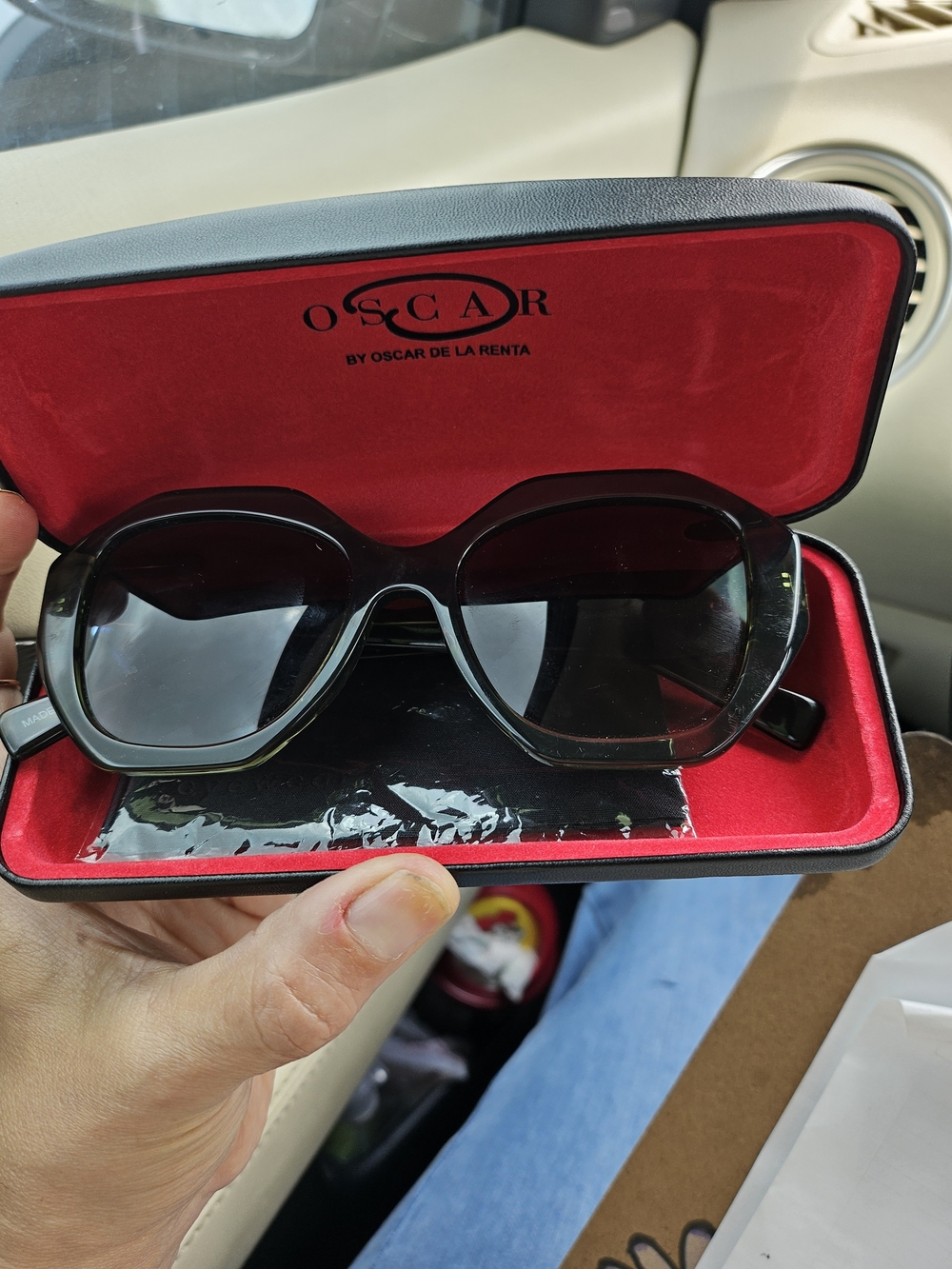 Oscar de la Renta Dark Green Oversized Rounded Sunglasses